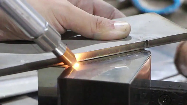 624d01bc18f5a.jpg 01.jpg